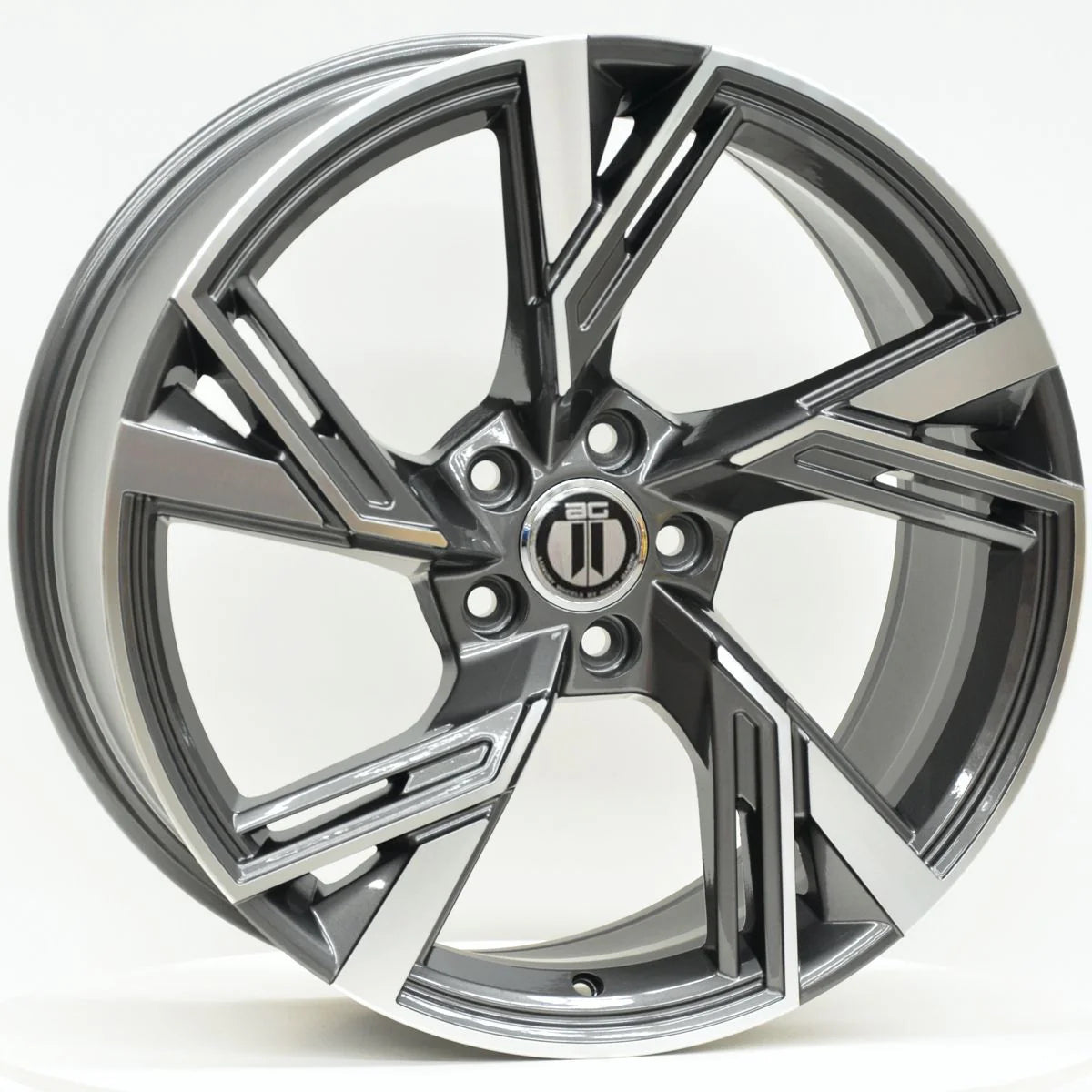 AG l MAGNUS GREY MACHINED