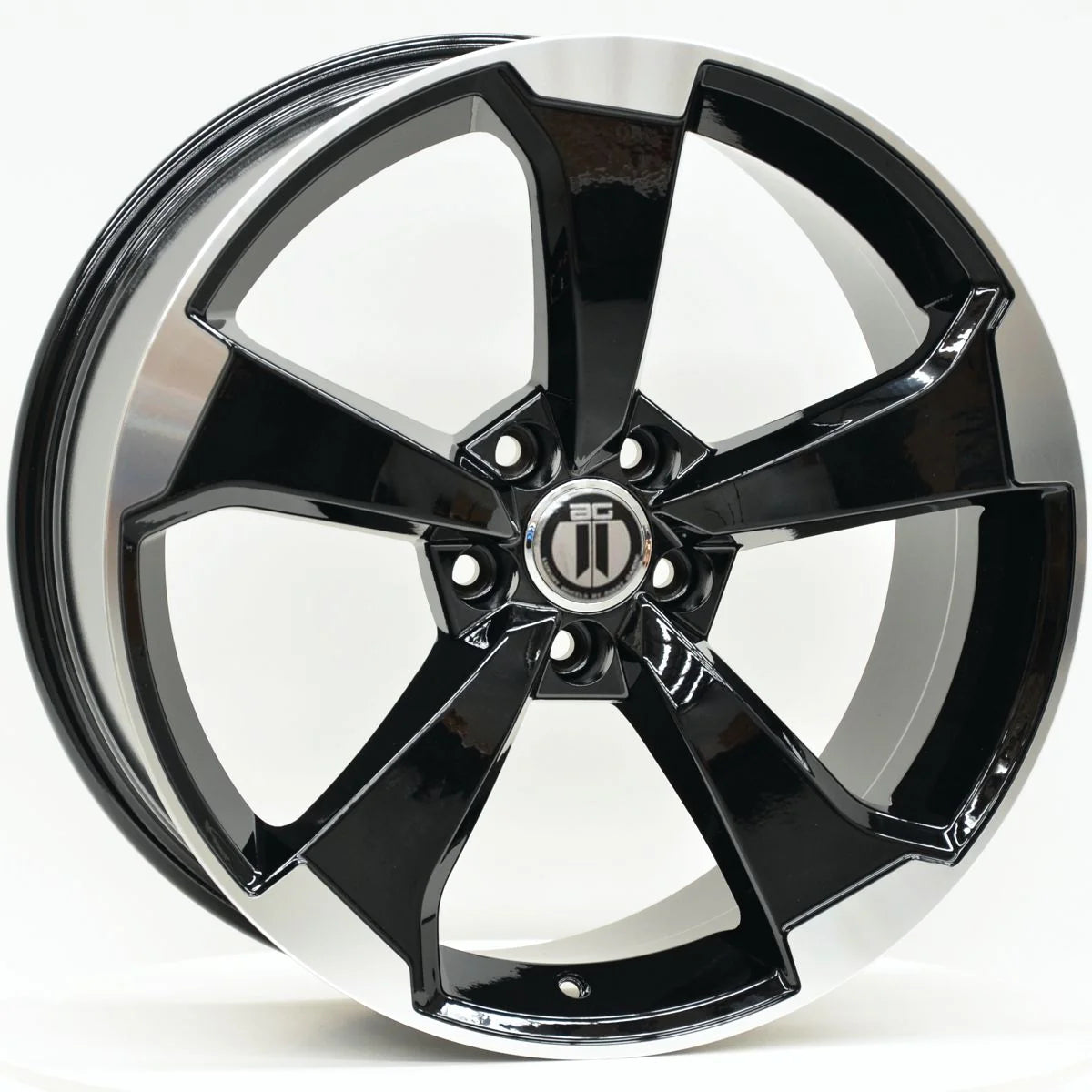 AG l RS3 BLACK MACHINED