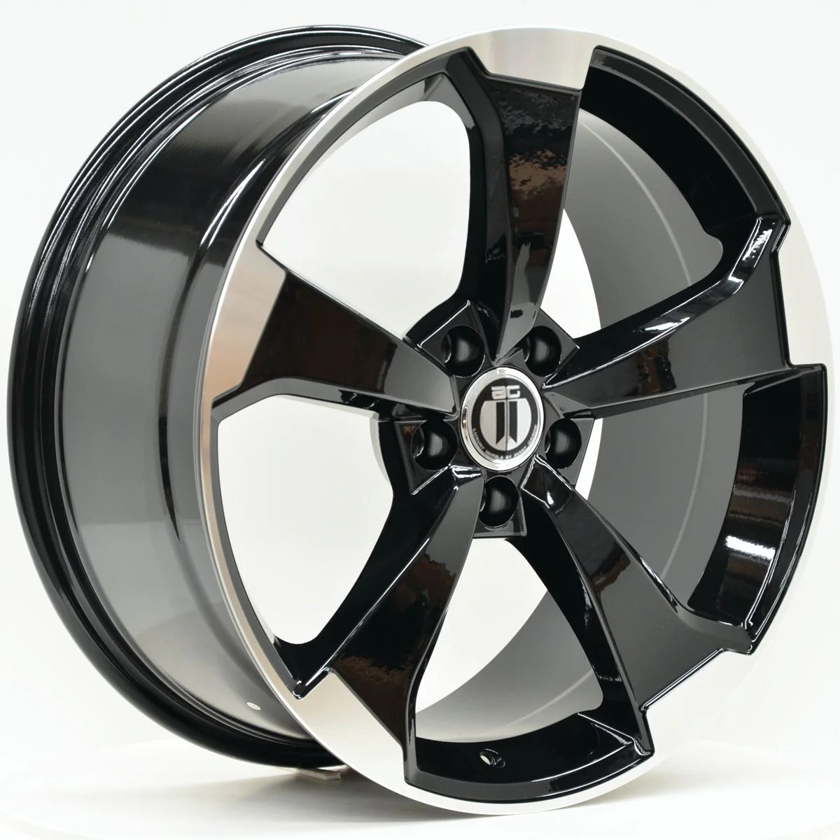 AG l RS3 BLACK MACHINED