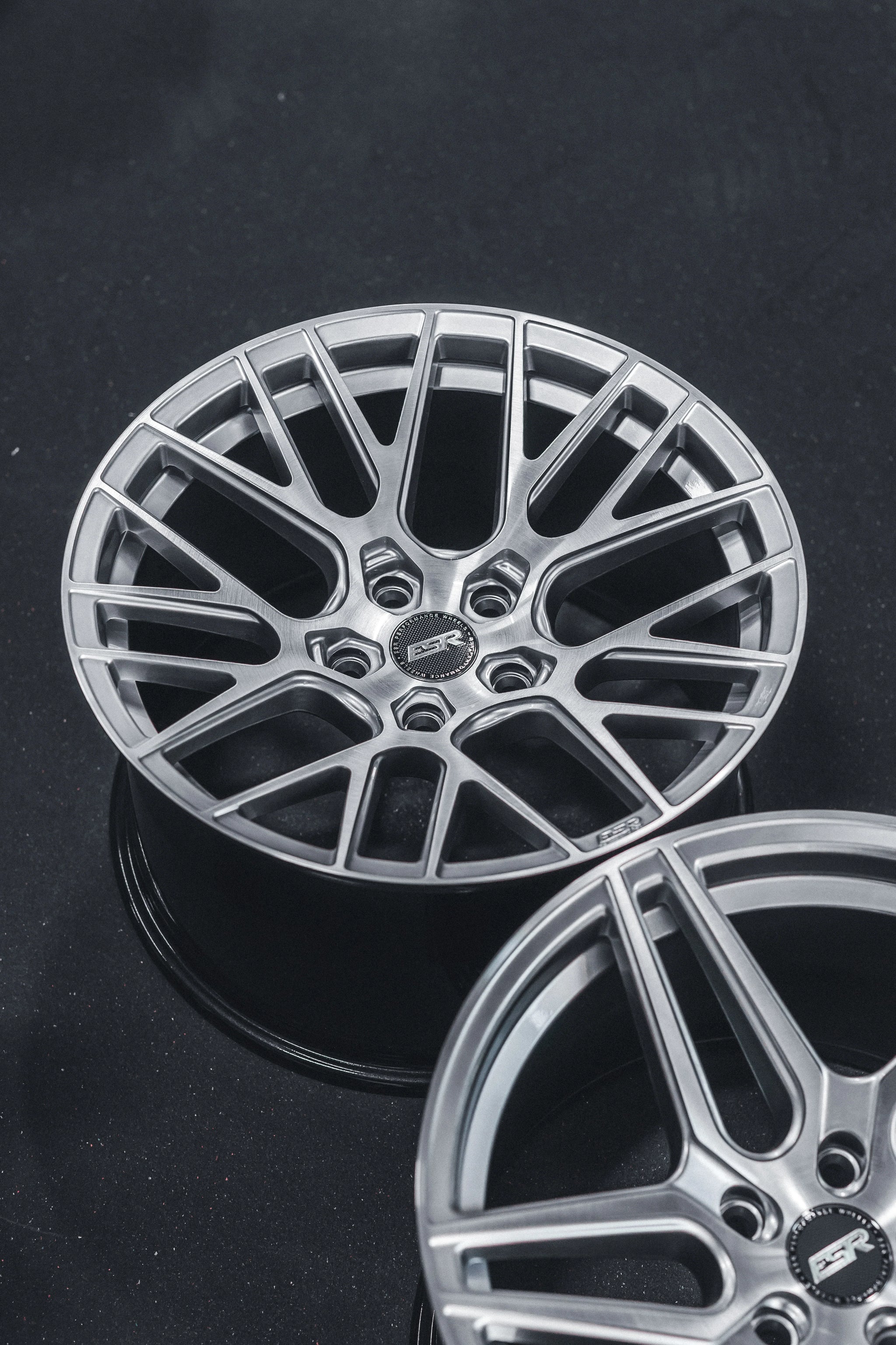 ESR l RF11 Brushed Silver