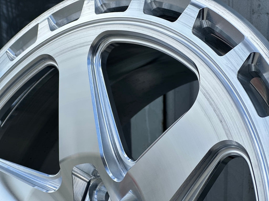KOYA OF04 – CUSTOM FORGED WHEEL