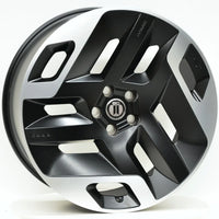 TITAN l Black Machined Face