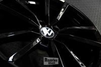 PV209 GLOSS BLACK