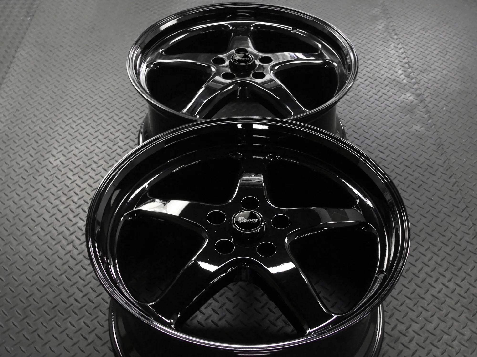 WS MAX GLOSS BLACK
