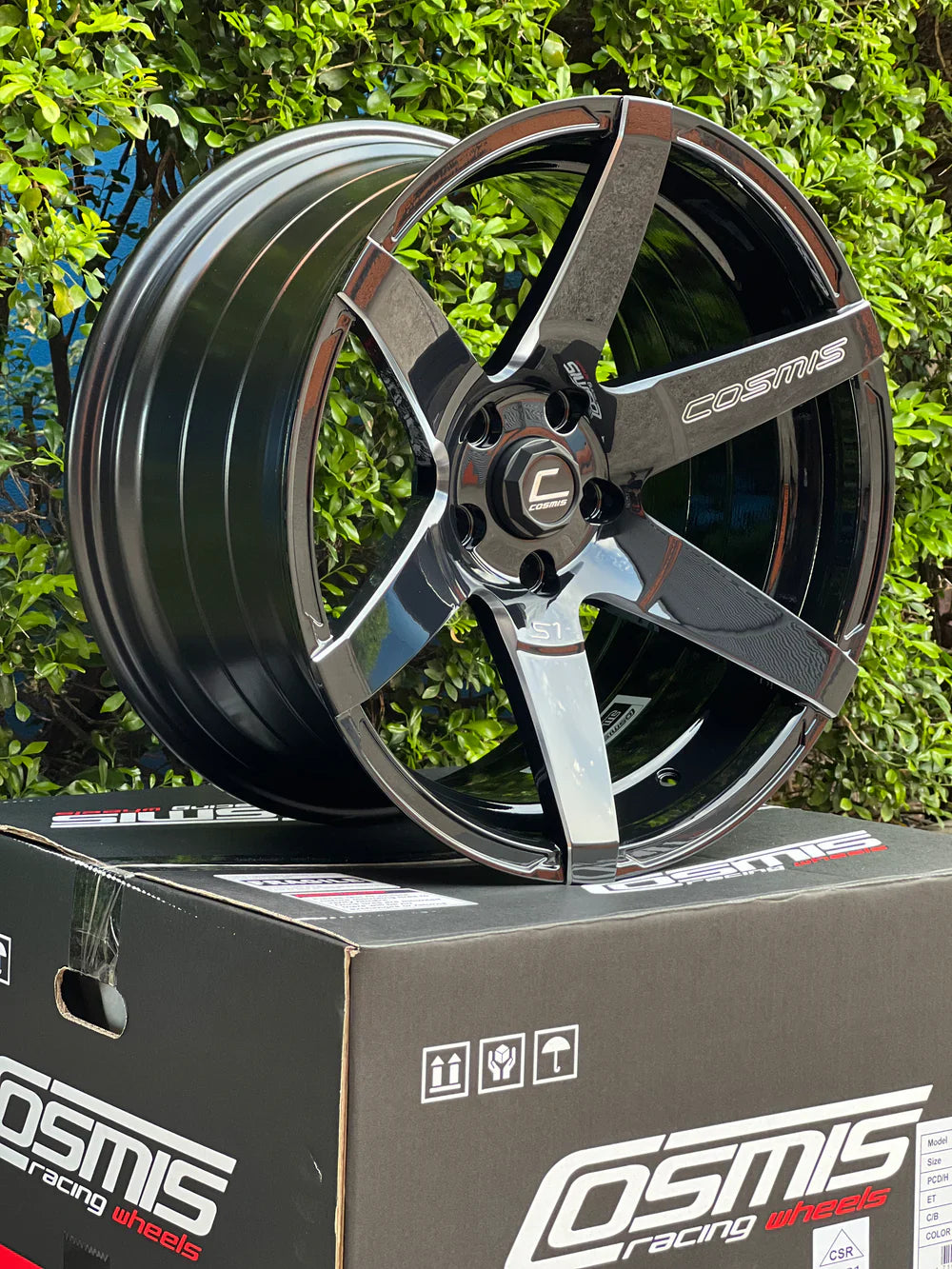 Cosmis Front View COSMIS I INNERLINE SERIES S1 - High Performance