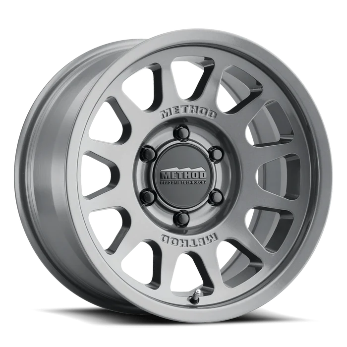 METHOD l 703 | Bead Grip | Gloss Titanium