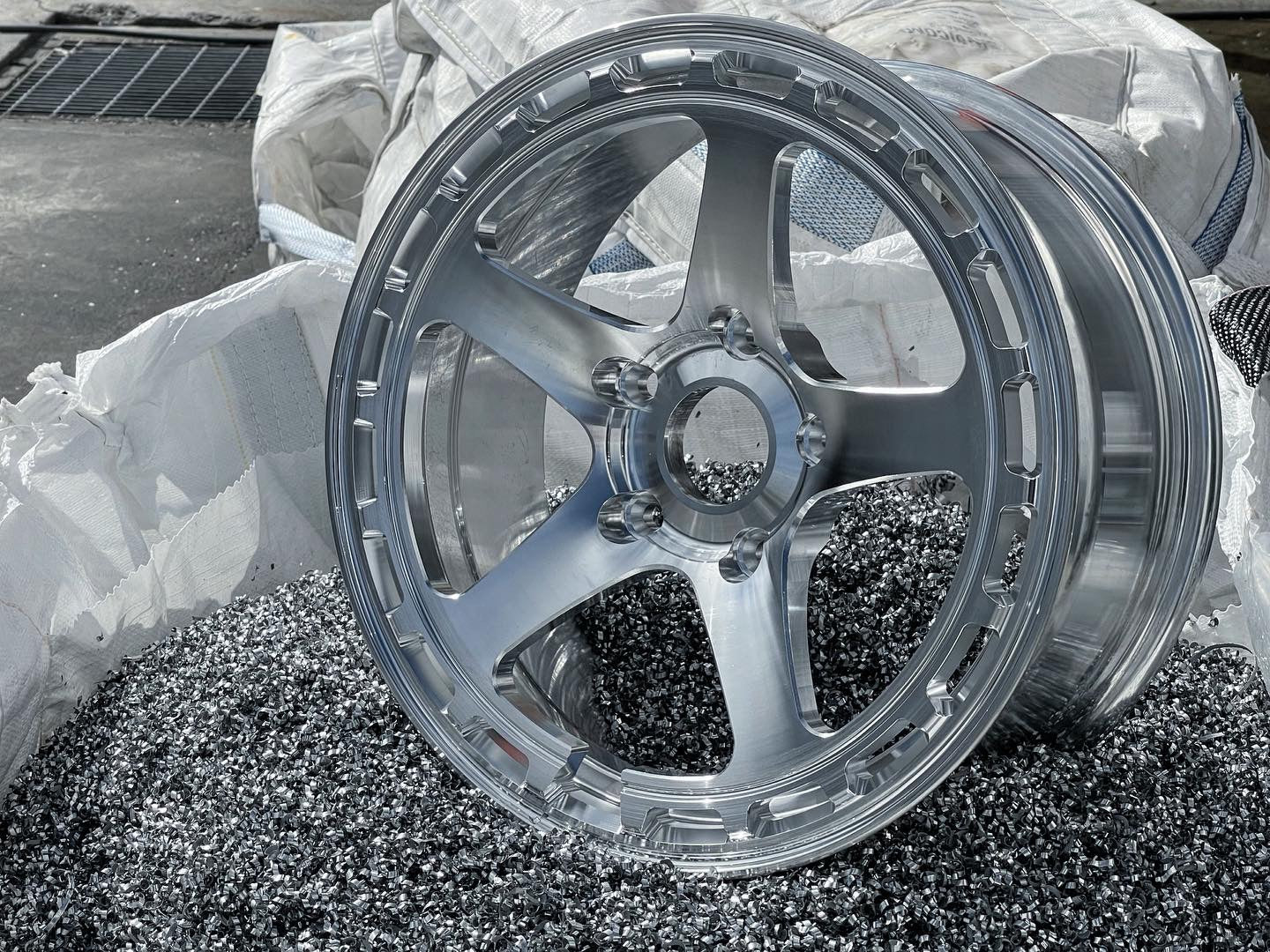 KOYA OF01 – CUSTOM FORGED WHEEL
